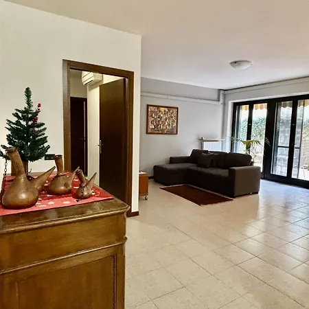 Residenza Verona & بوسولينغو